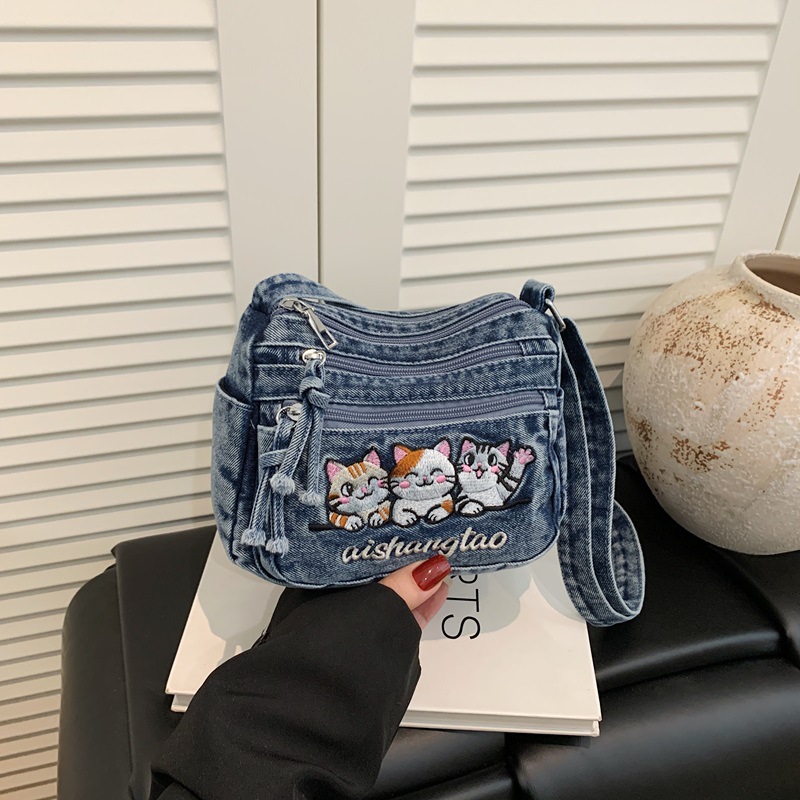 Women Bags Rack - Cute Korean Style Embroidered Cat Crossbody