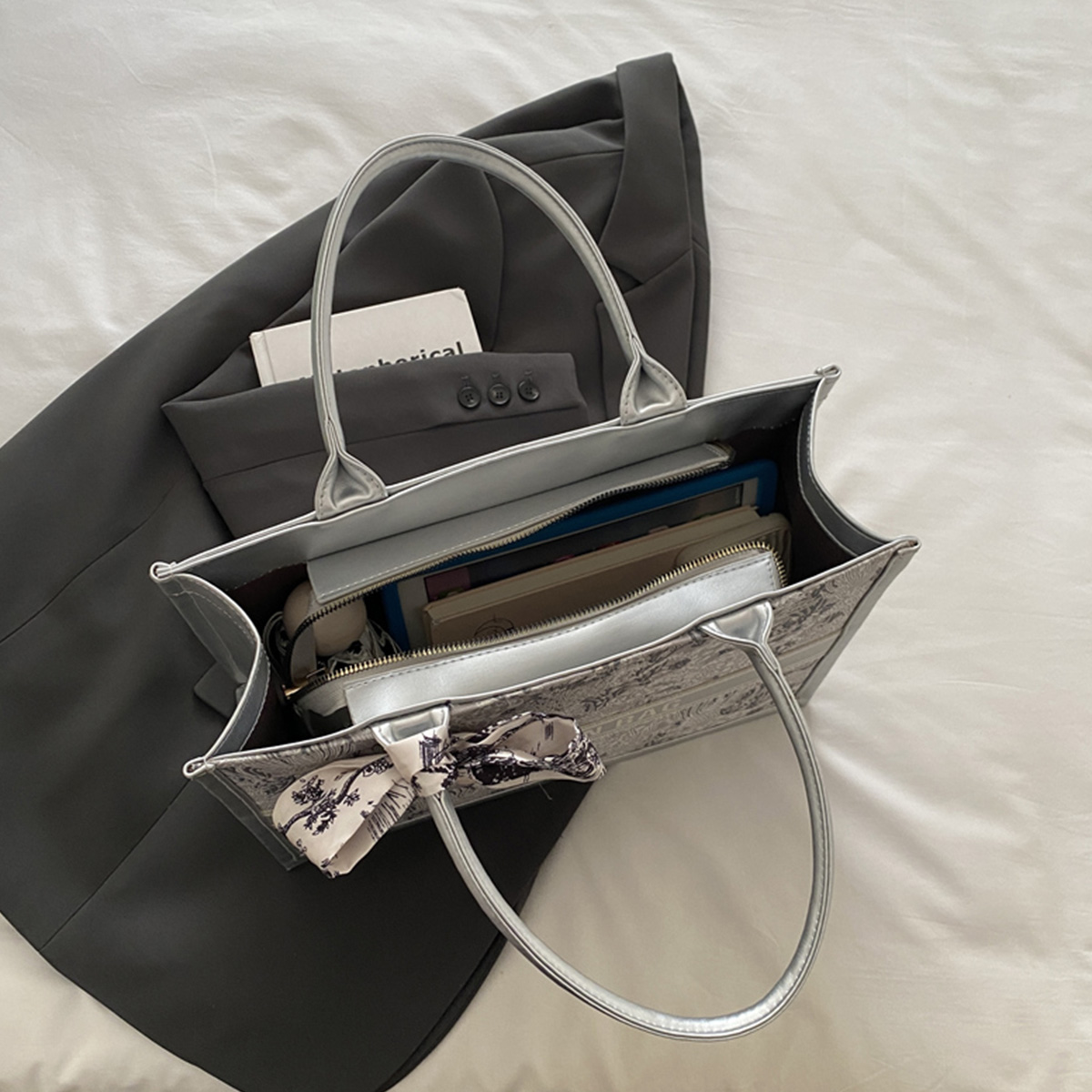 Luxury Elegant Women Tote Bag  - Women Bags On Sale บทวิจารณ์และราคา