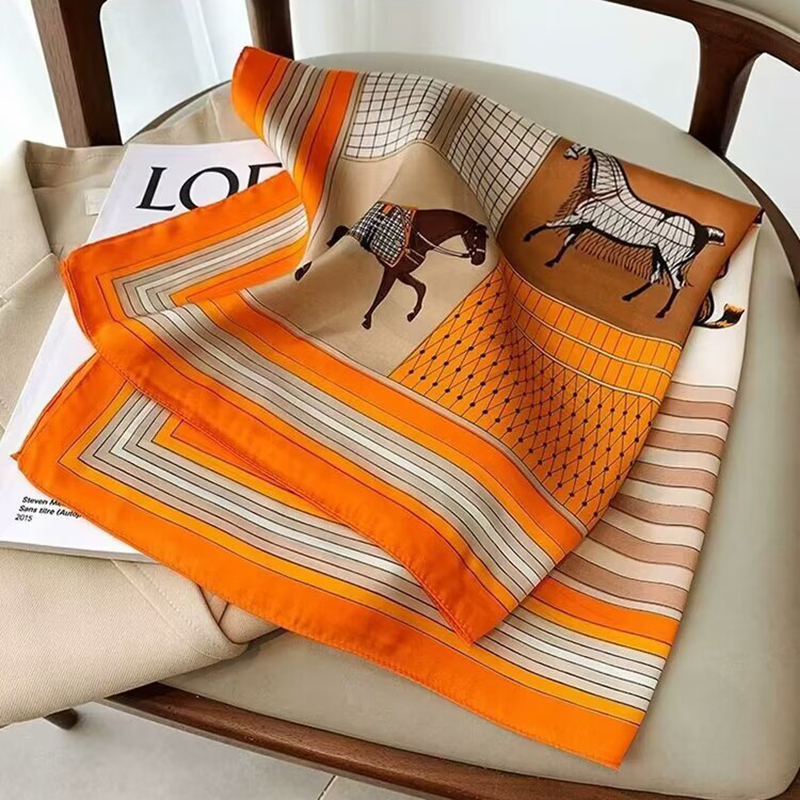 Luxury Horse Pattern Silk Squa - Women Bags For Office บทวิจารณ์และราคา