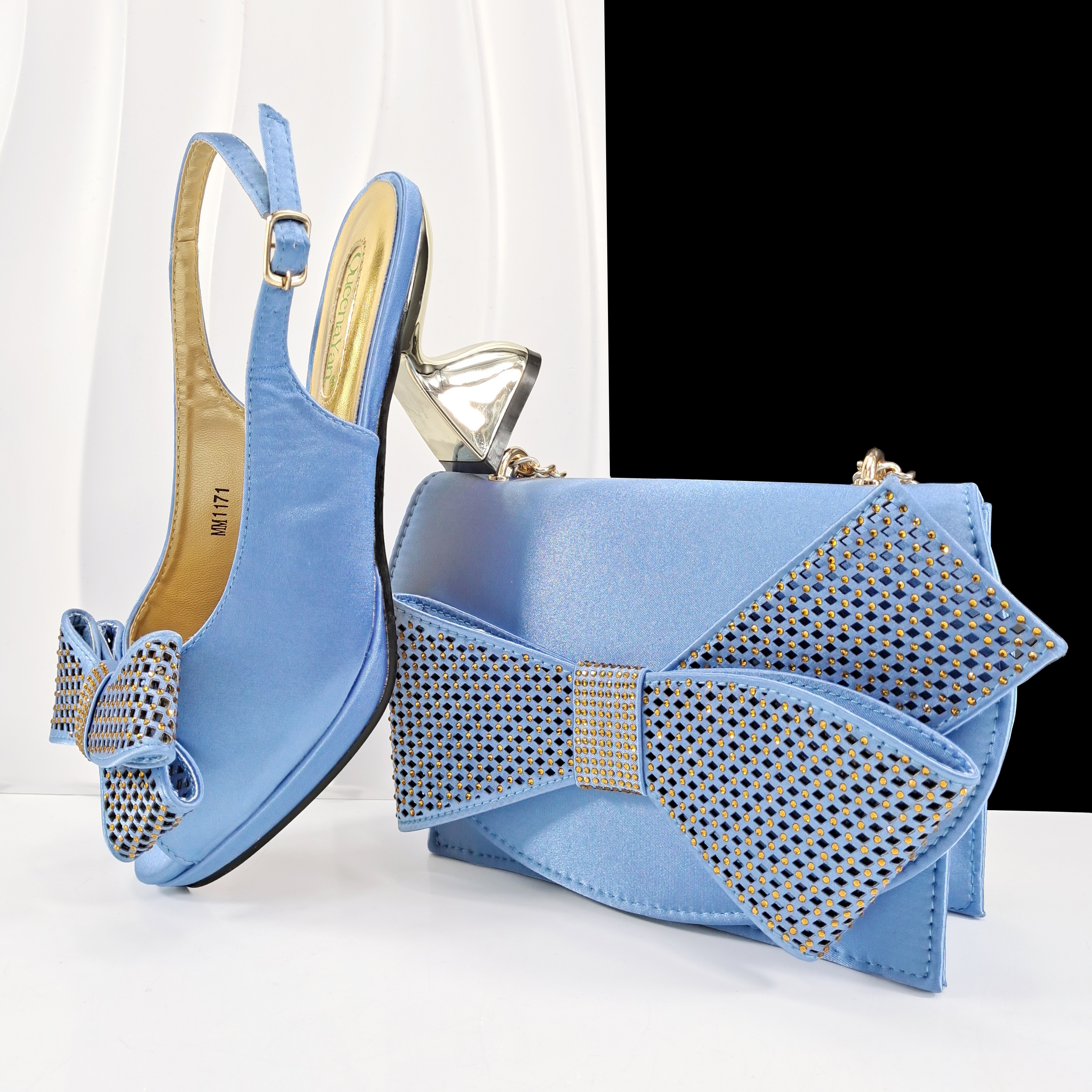 Queena Yan Sky Blue Color Peep - Women Bags On Sale บทวิจารณ์และราคา