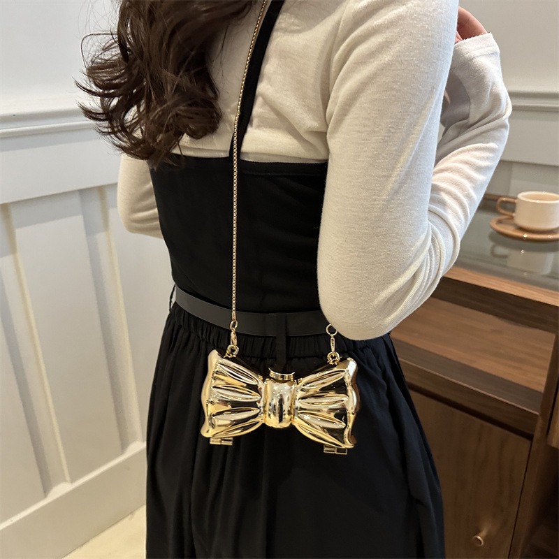 Luxury Fashion Metal Mini Hand - Women Bags On Sale บทวิจารณ์และราคา
