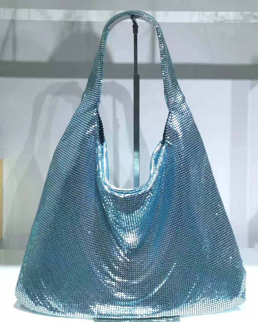 Large Capacity Ladies Sequin H - Women Bags Chanel บทวิจารณ์และราคา